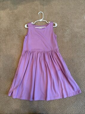 Girls' Primary Sleeveless Lavender Twirl Dress with pockets